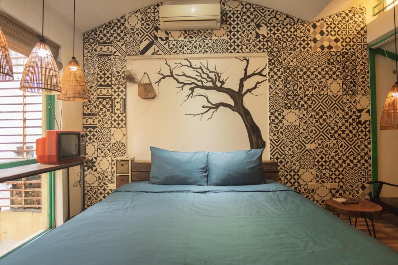 Entire French House With 4 Bedrooms In Hanoi Downtown Exterior photo